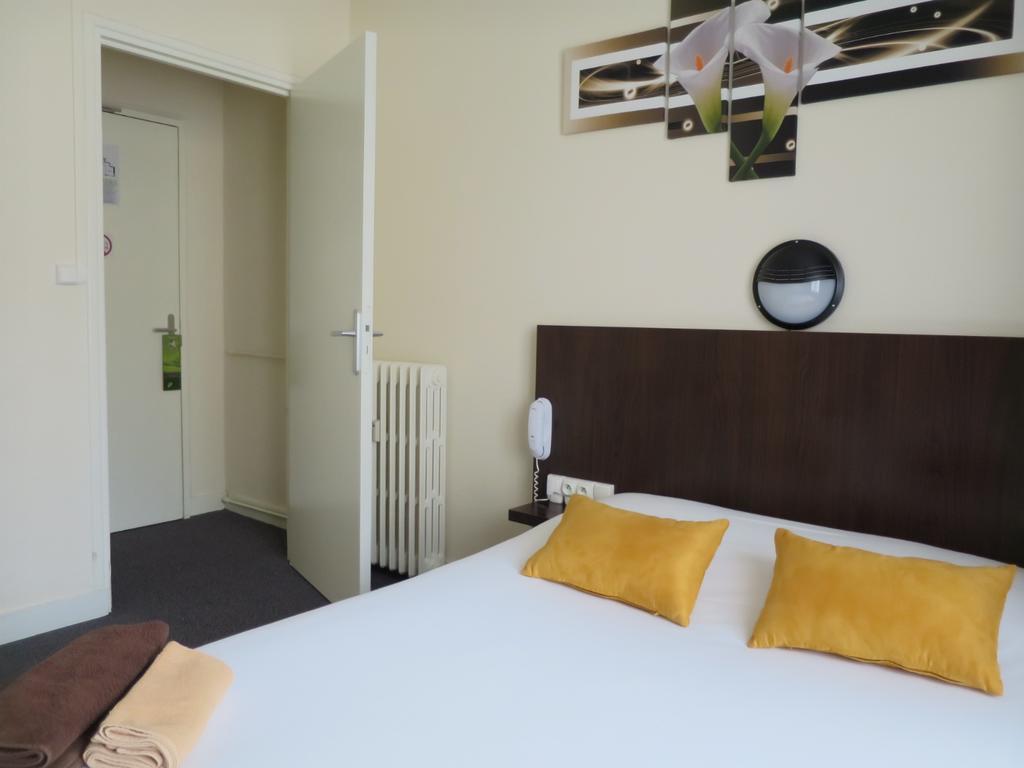 Hotel De La Paix Caen Kamer foto